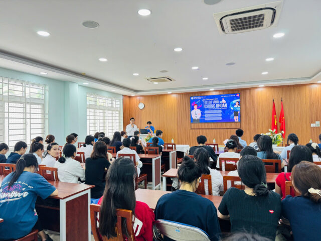 RECAP WORKSHOP: “MỘT NGÀY LÀM NHÂN VIÊN CHỨNG KHOÁN”